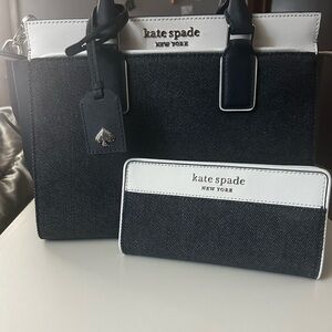 Kate Spade Navy Blue and White Bag